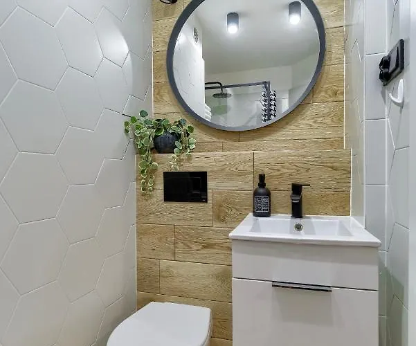 4 Pory Roku Przy Plazy Z Widokiem Na Morze アパート グディニャ