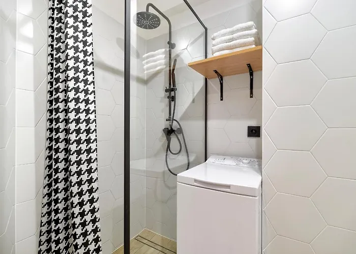 4 Pory Roku Przy Plazy Z Widokiem Na Morze アパート